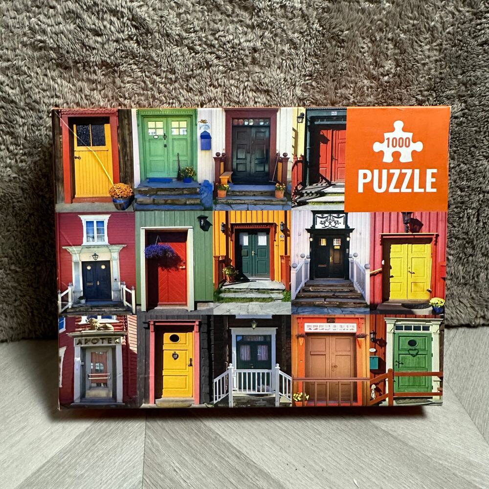 Talking Tables Doors Puzzle 1000 Pieces